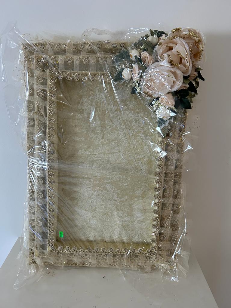 Traditional wedding tray